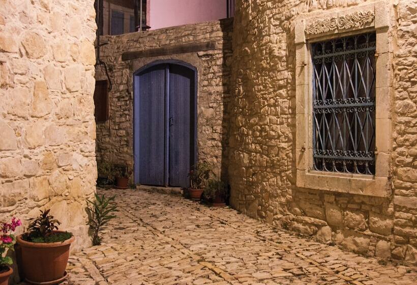 Lania Royal Oak House By Trulycyprus