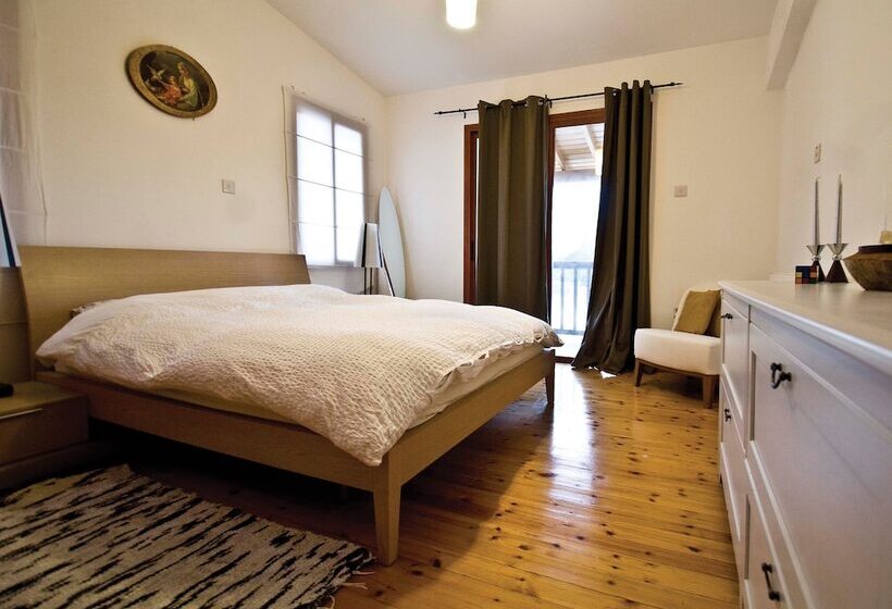 Lania Royal Oak House By Trulycyprus