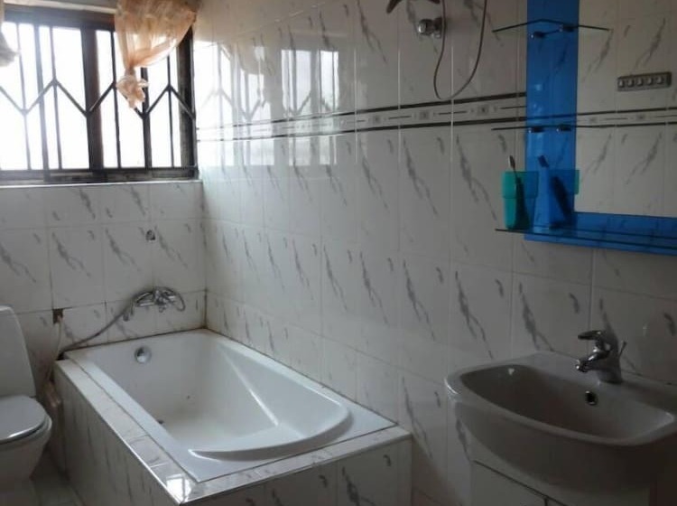 Nordik Palace Bed & Breakfast