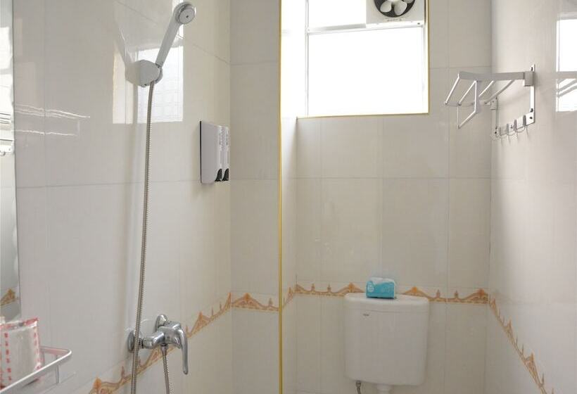 膳宿费 The Karstaway House