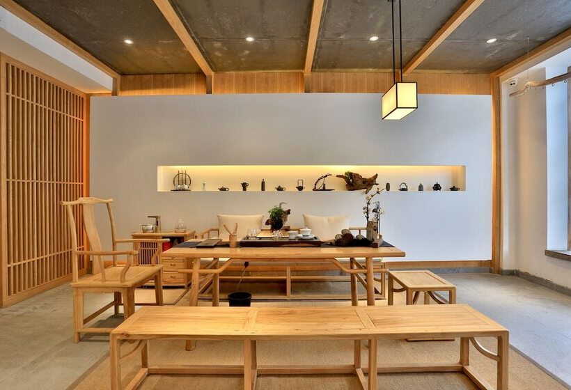 Wuzhen Zen Boutique Inn