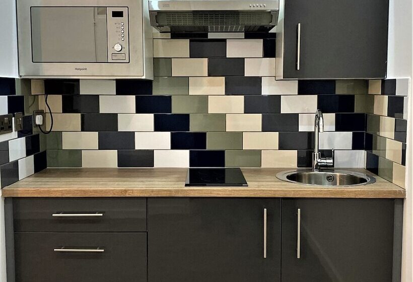 Atrium Hotel Heathrow