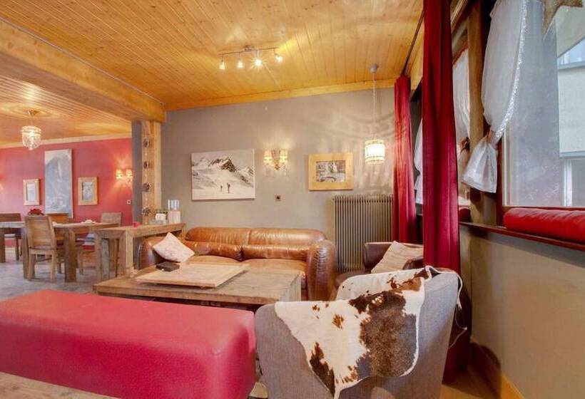 تختخواب و صبحانه De La Poste