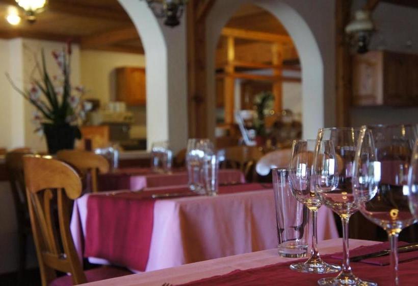 בית מלון כפרי Garni Alpenhof