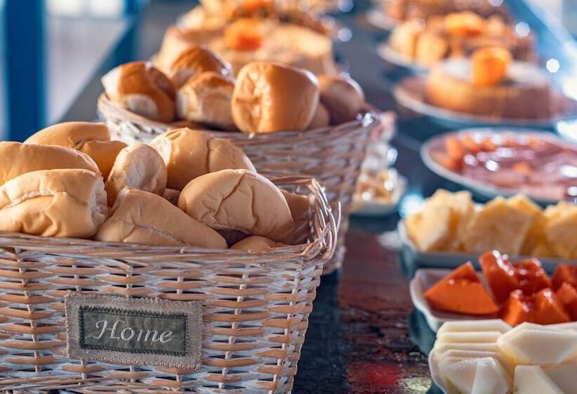 酒店 Amendoeira Praia