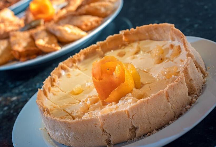 酒店 Amendoeira Praia