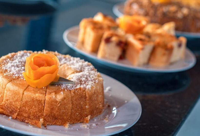 酒店 Amendoeira Praia