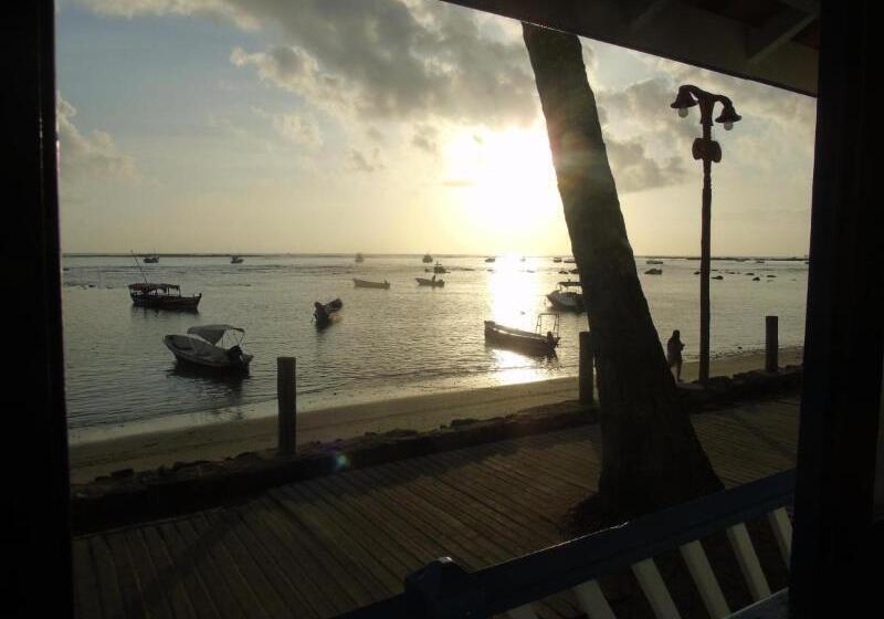 酒店 Amendoeira Praia