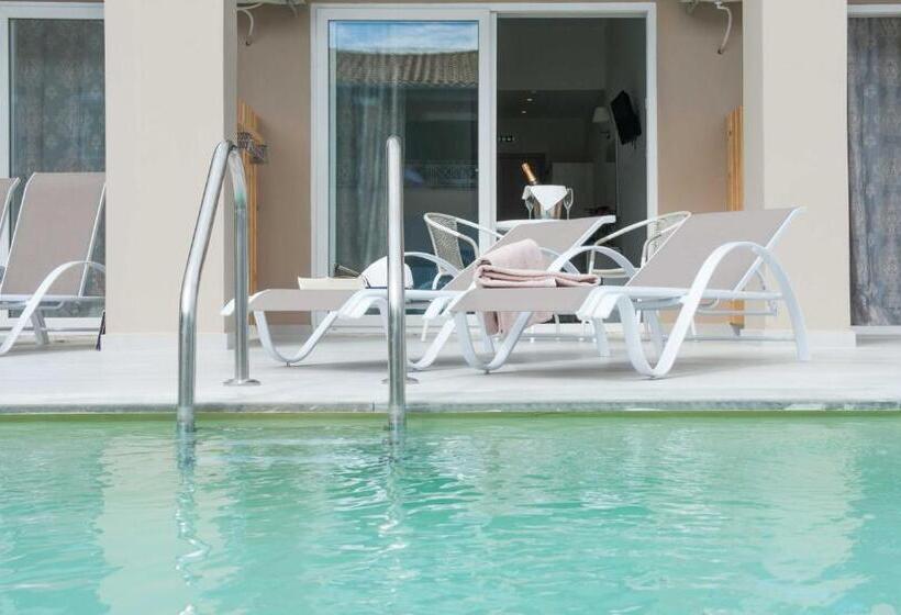 호텔 Amour Holiday Resort