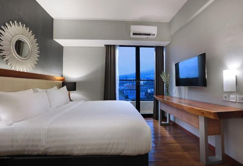 酒店 Aston Inn Batu