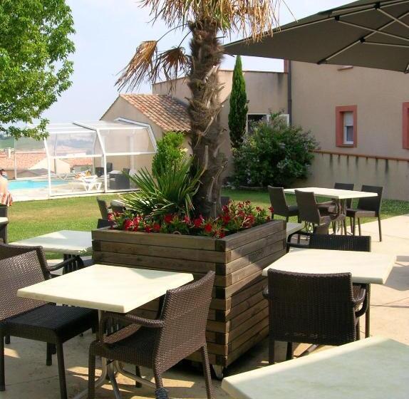 Отель Logis Hôtel Auberge Du Pastel Hôtel 3 étoiles Et Restaurant