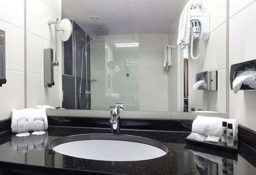 فندق Plaza Premium Almere