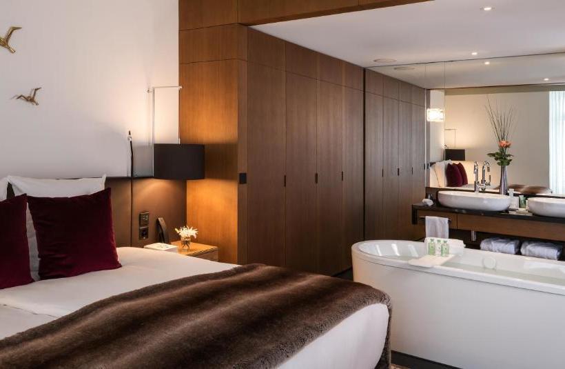 Bürgenstock Hotels & Resort   Palace