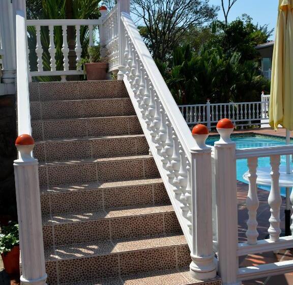 Отель Campestre La Toscana