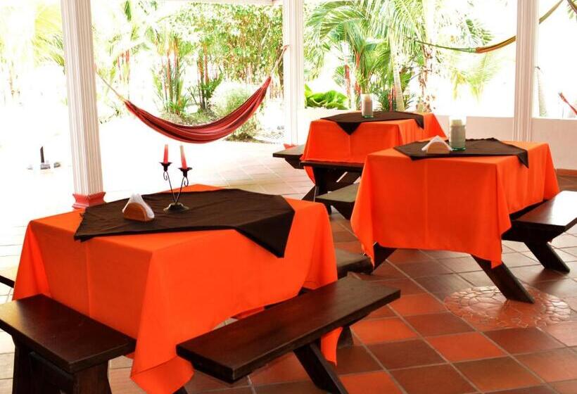 Отель Campestre La Toscana