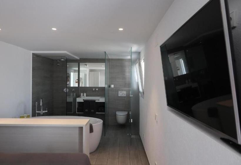 Отель Carpe Diem Cadaqués