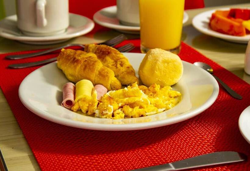 בית מלון כפרי Catedral Inn