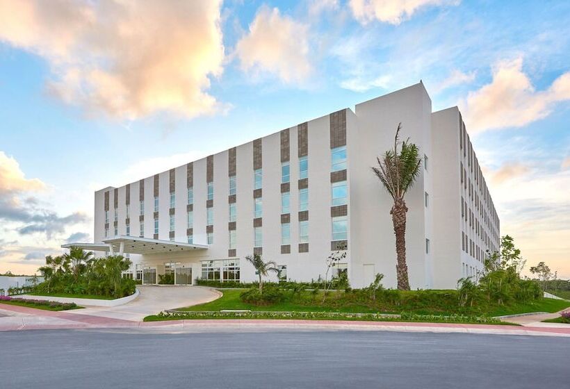 בית מלון כפרי City Express Plus By Marriott Cancun Aeropuerto Riviera