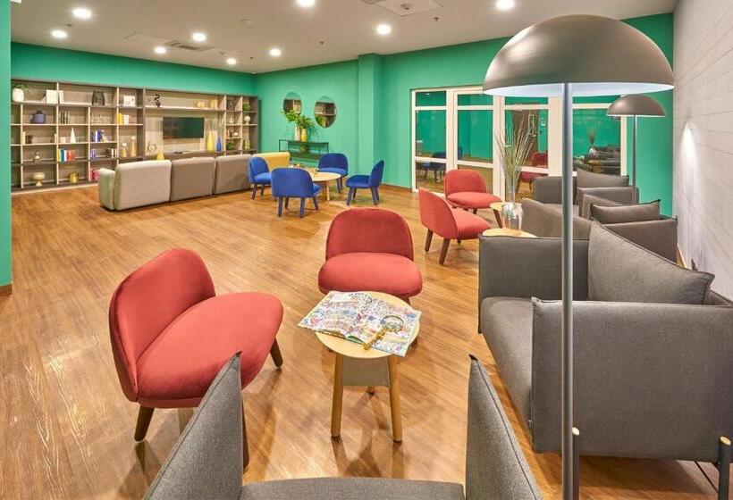 בית מלון כפרי City Express Suites By Marriott Cancún Aeropuerto