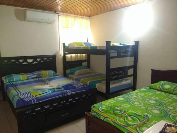 בית מלון כפרי Colonial Inn