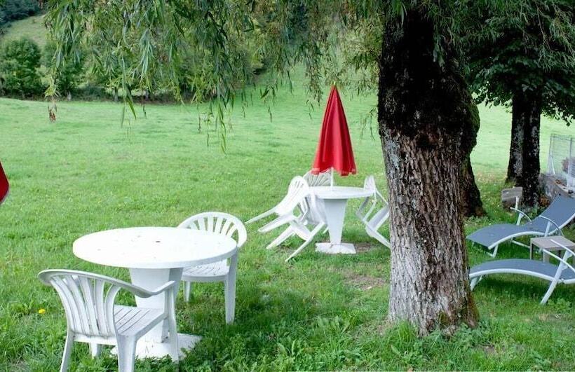 Отель De La Poste
