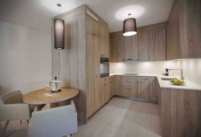 酒店 Delta Resort Apartments