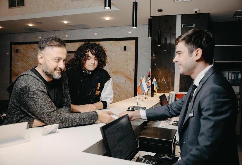 Diamond Hotel Baku