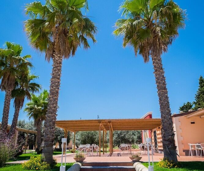 בית מלון כפרי Domus Hyblaea Resort