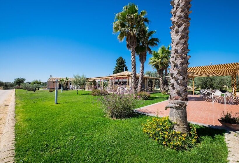 בית מלון כפרי Domus Hyblaea Resort