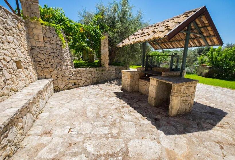 בית מלון כפרי Domus Hyblaea Resort