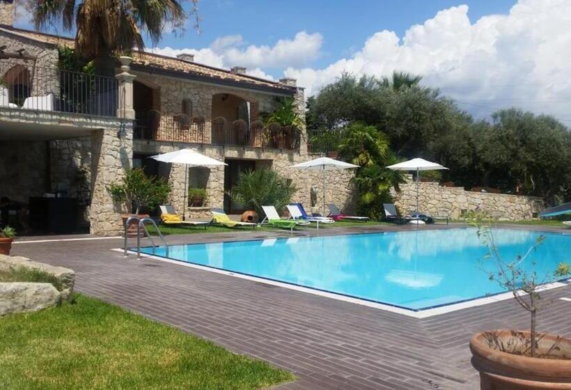 בית מלון כפרי Domus Hyblaea Resort