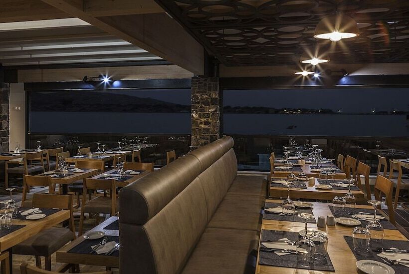 בית מלון כפרי Elounda Orama