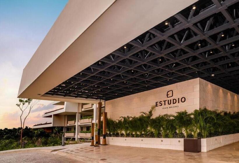 هتل Estudio Playa Mujeres – All Inclusive