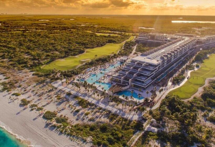 هتل Estudio Playa Mujeres – All Inclusive