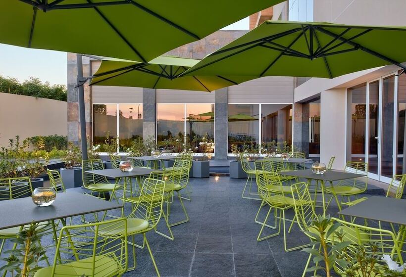 Отель Galeria Plaza Irapuato