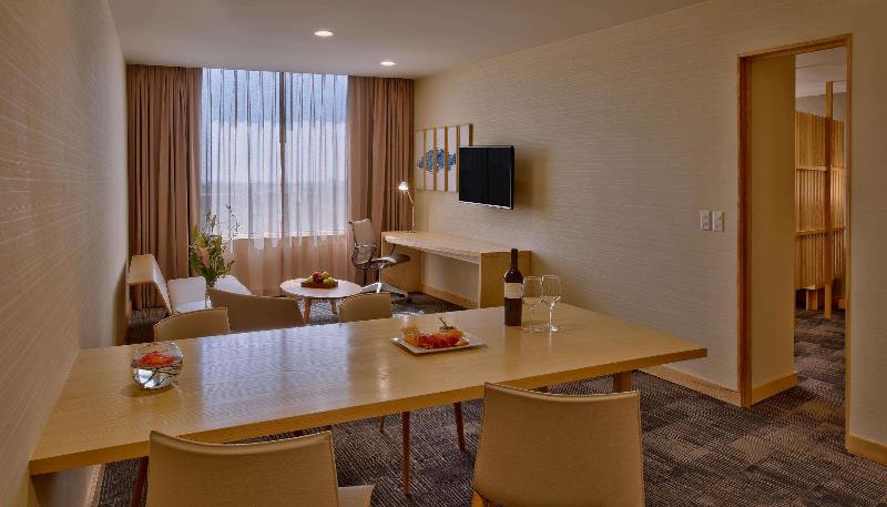 Отель Galeria Plaza Irapuato