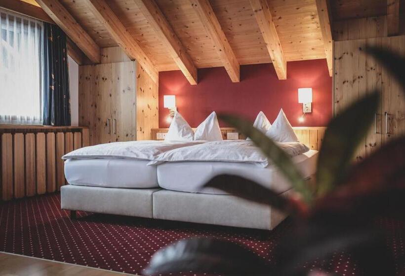 酒店 Garni Sonnenhalde