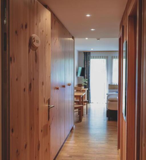 酒店 Garni Sonnenhalde