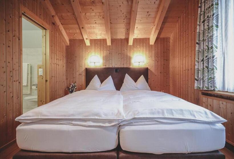 酒店 Garni Sonnenhalde