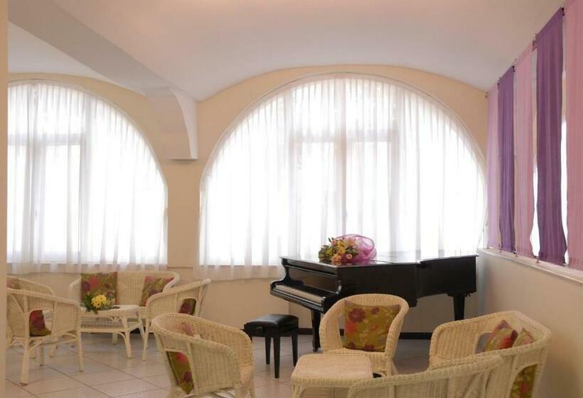 בית מלון כפרי Helios