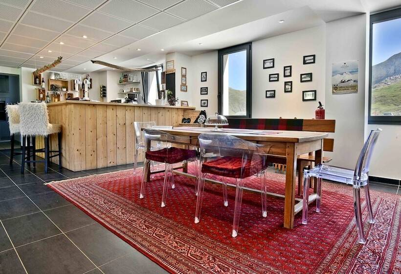 هتل Hôtel Du Pourtalet