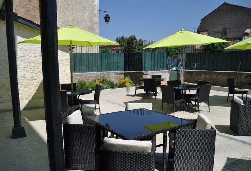 Отель Hôtel Le Loft