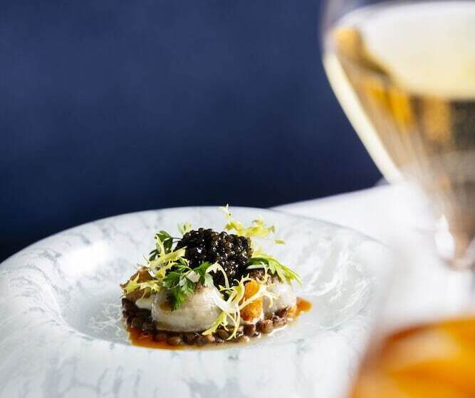 酒店 Hôtel & Restaurant Origines Par Adrien Descouls   Teritoria