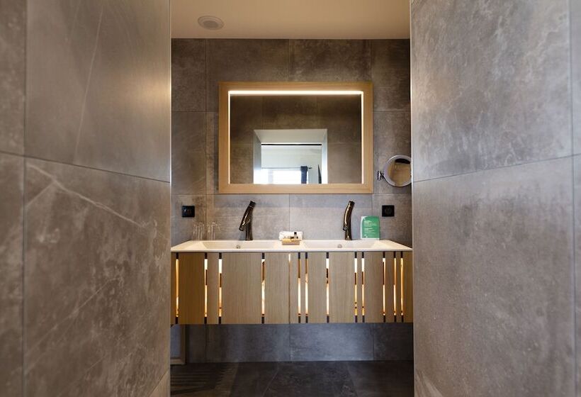 酒店 Hôtel & Restaurant Origines Par Adrien Descouls   Teritoria