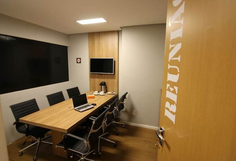 בית מלון כפרי Ibis Styles Vitória Da Conquista