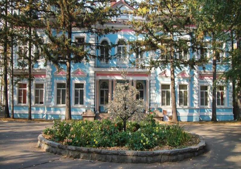 בית מלון כפרי Imperatorsky Dvorets