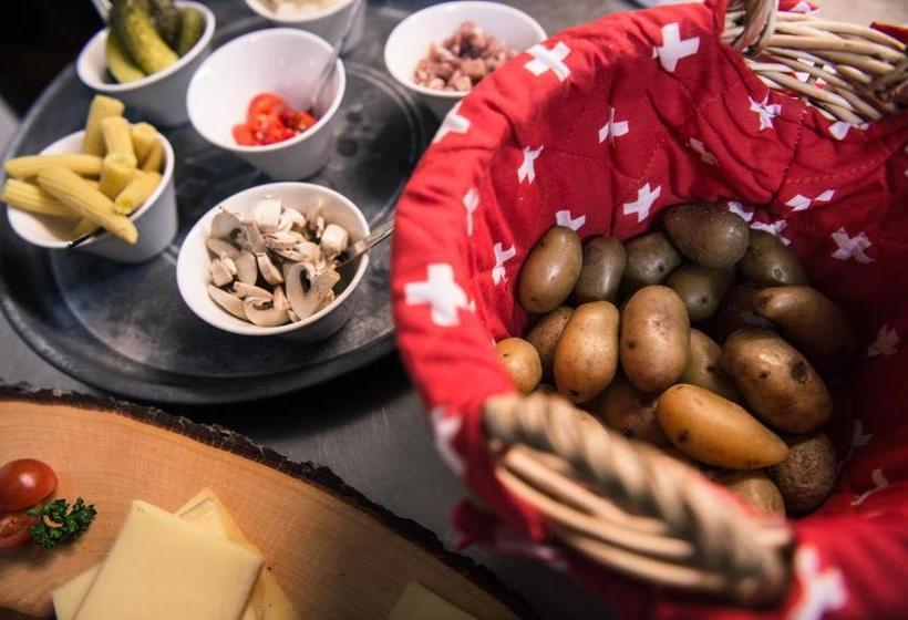 فندق Kursaal Arosa   Adults Only