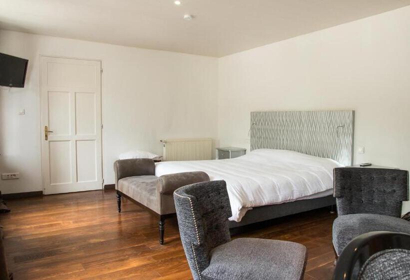 בית מלון כפרי Les Grands Frênes