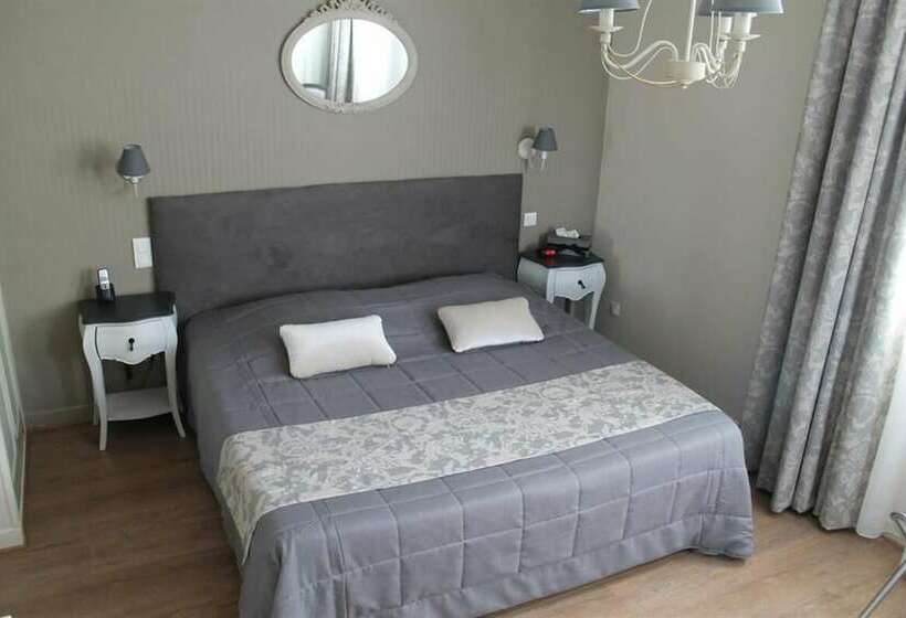 Logis Hotel La Croix Du Sud