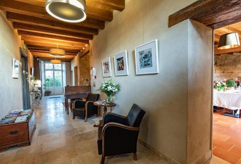 בית מלון כפרי Le Castel Pierre   Maison Privée 4 étoiles   18 Personnes